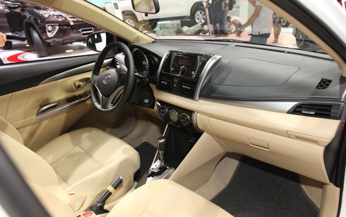 nội thất xe Toyota Vios 2016