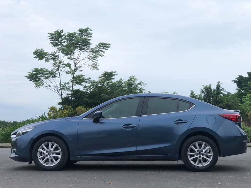 Bán xe ô tô cũ: Mazda 3 số tự động 2018