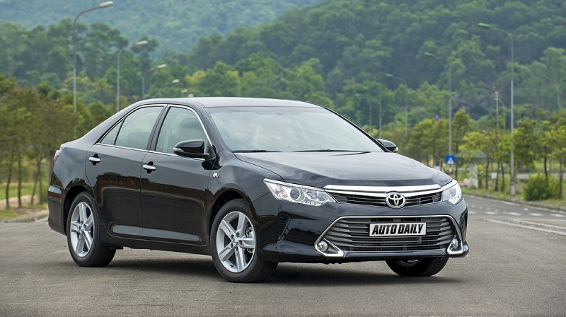 Có nên mua camry cũ? Nên mua xe camry cũ đời nào?