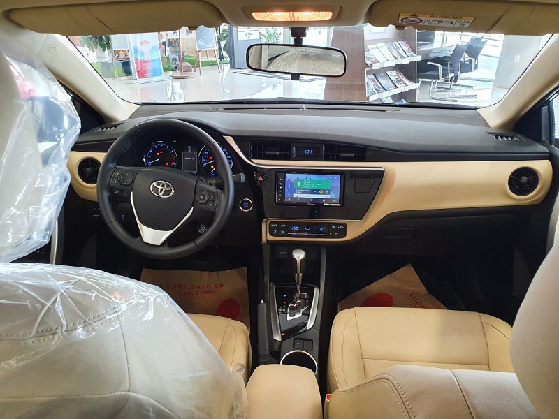 Đánh Giá Toyota Corolla Altis 1.8G Số Tự Động