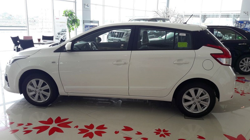 Mua Xe Ô Tô Toyota Yaris Trả Góp Lãi Suất Thấp