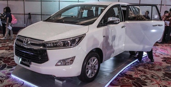 Hướng dẫn cách chọn màu xe ô tô theo mệnh và năm sinh