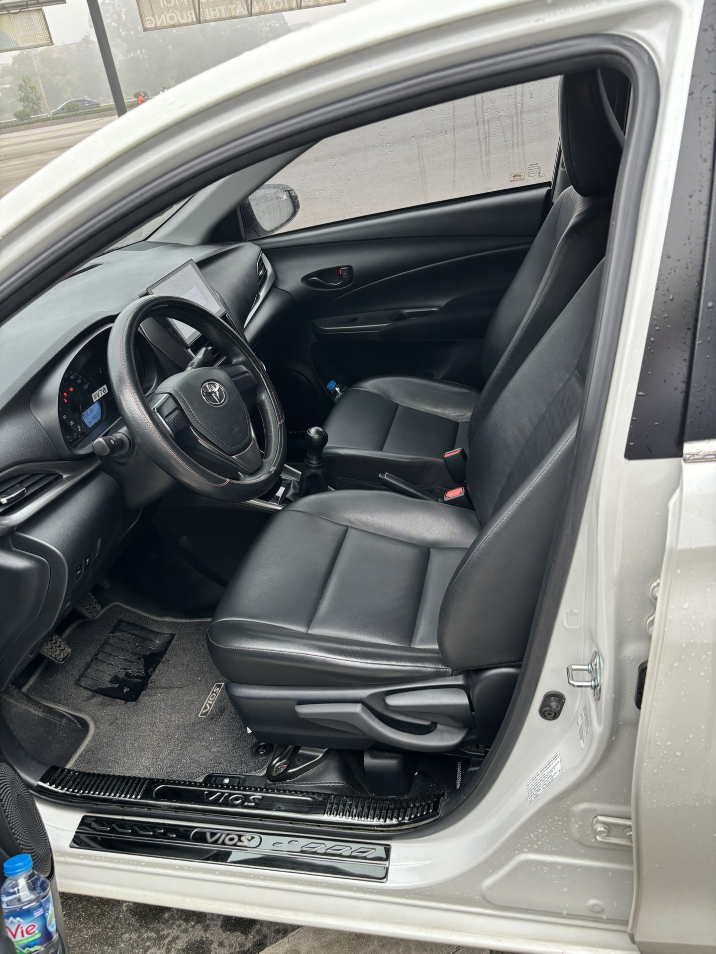 Xe Cũ Vios E Số sàn 2022 Màu Trắng