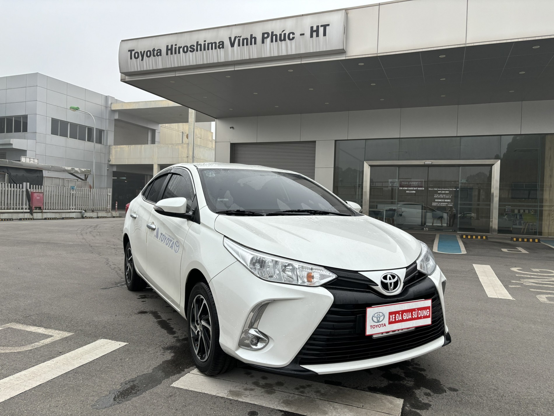 Xe Cũ Vios E Số sàn 2022 Màu Trắng