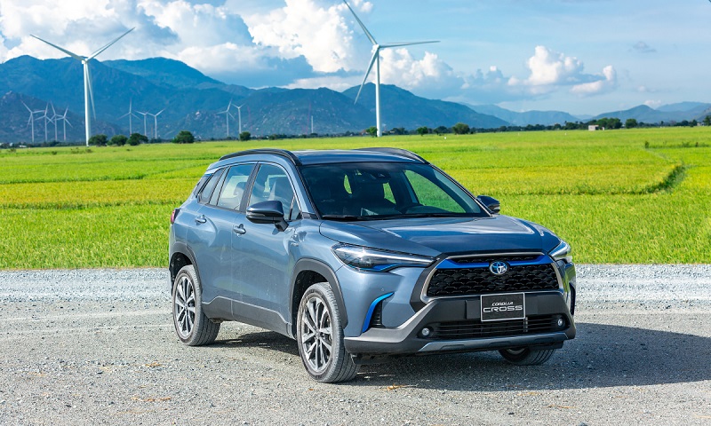 So sánh Toyota Cross với 3 phiên bản nổi bật