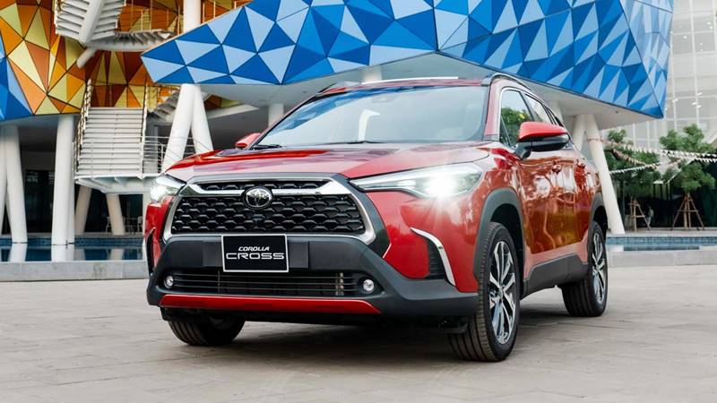 So sánh Toyota Cross với 3 phiên bản nổi bật