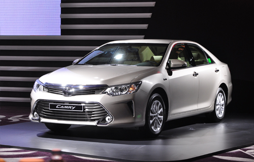 Toyota Camry tạo sức hút mạnh mẽ với 5 điểm mới nổi bật