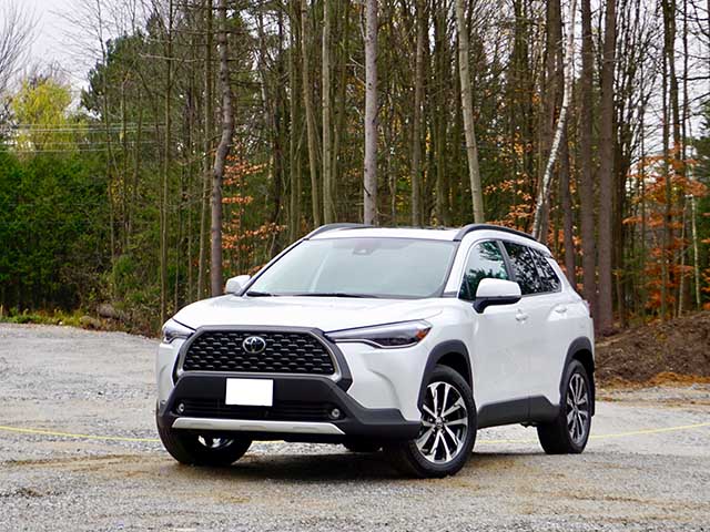Toyota Corolla Cross 2022 bản V: Ưu nhược điểm, giá bán tại Toyota Vĩnh Phúc 