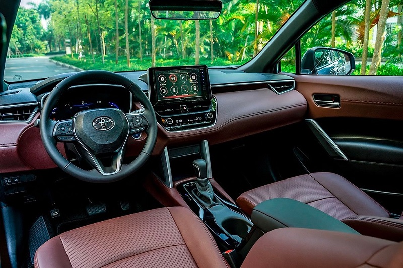 Toyota Corolla Cross 2022: Bảng giá lăn bánh
