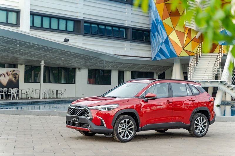 Toyota Corolla Cross 2022: Bảng giá lăn bánh