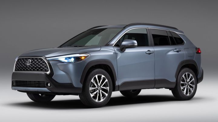 Đánh giá Toyota Corolla Cross 2022: Ưu, nhược điểm và các thông số nổi bật