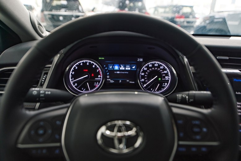 Các đèn cảnh báo trên xe Toyota phổ biến hiện nay