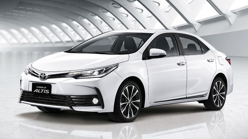 Kích thước xe Altis 2018