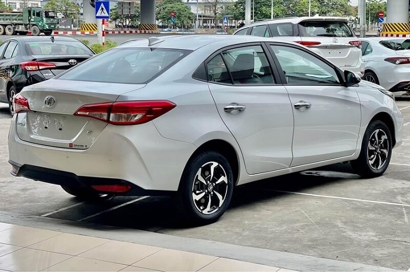 Vios bản E và G khác nhau gì?