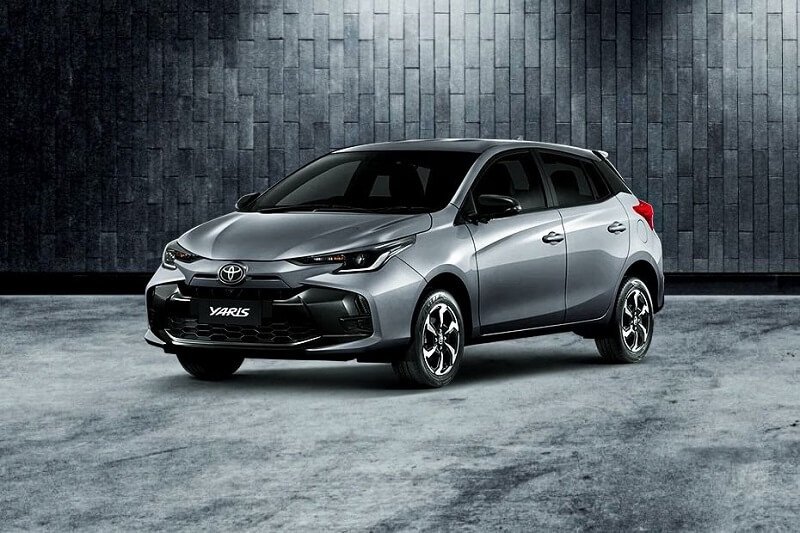 So sánh điểm khác nhau Toyota Yaris G và E qua tính an toàn