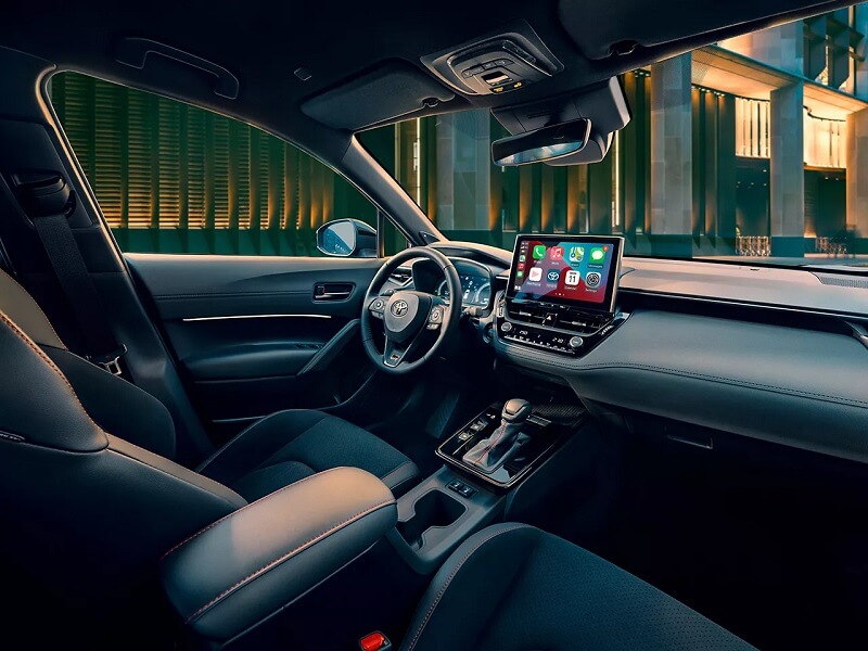 So sánh Toyota Cross và Kia Sportage qua nội thất