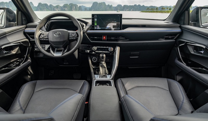 So sánh Yaris Cross và Corolla Cross qua nội thất