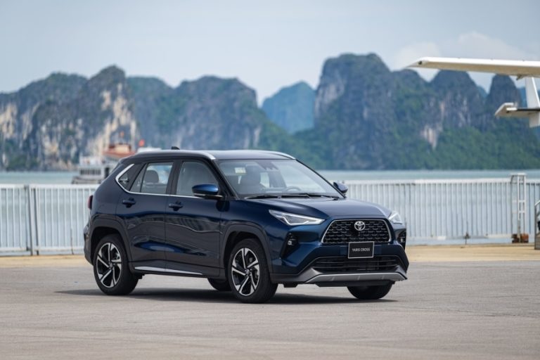 Nên mua Kia Seltos và Toyota Yaris Cross?