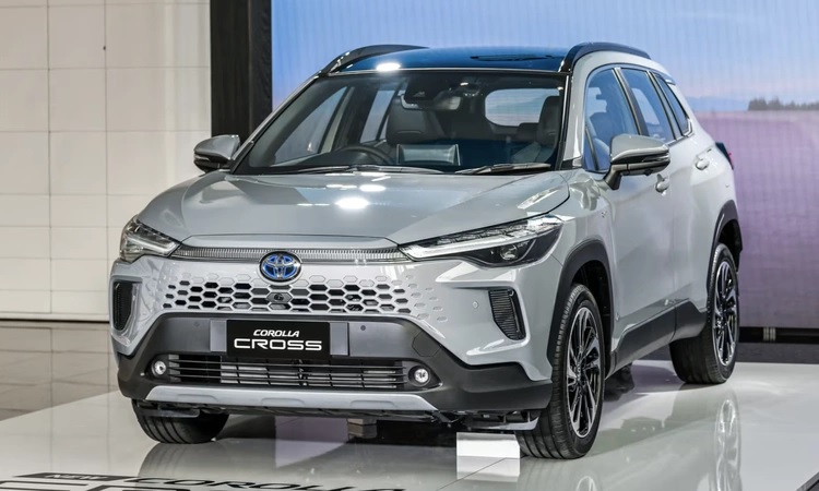So sánh Toyota Raize và Corolla Cross qua thiết kế