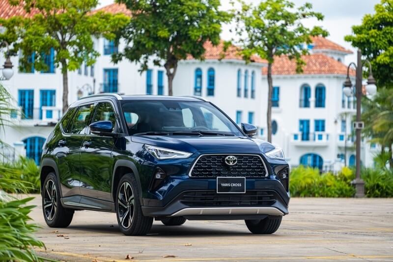 Nên mua Toyota Veloz và Yaris Cross?