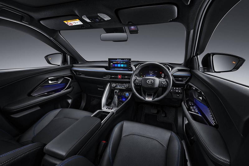 So sánh Toyota Yaris Cross và Kia Sonet chi tiết qua nội thất