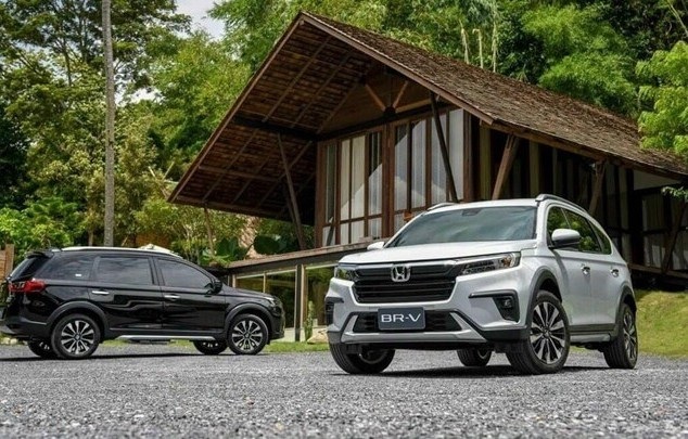 So sánh Honda BRV và Toyota Veloz chi tiết qua động cơ và vận hành