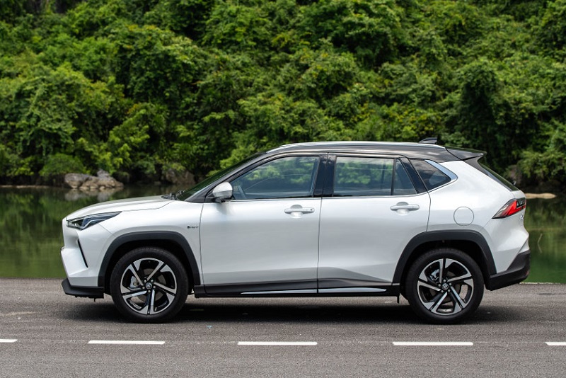Nên mua Honda BRV hay Toyota Yaris Cross?