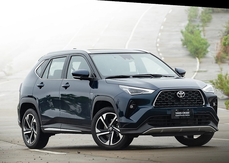 Nên mua Mazda CX3 hay Toyota Yaris Cross?