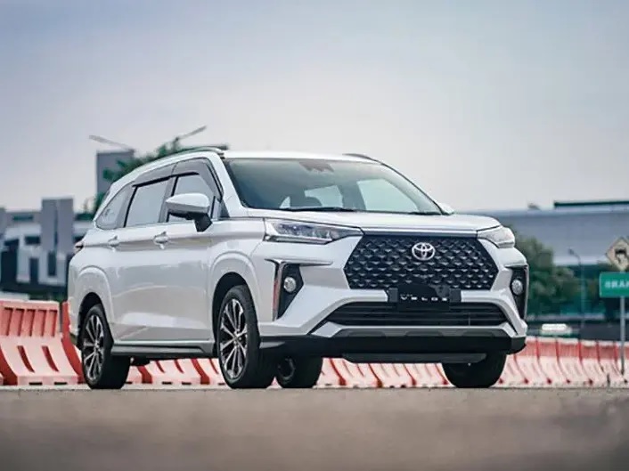 So sánh Veloz Cross và Veloz Cross Top qua động cơ vận hành