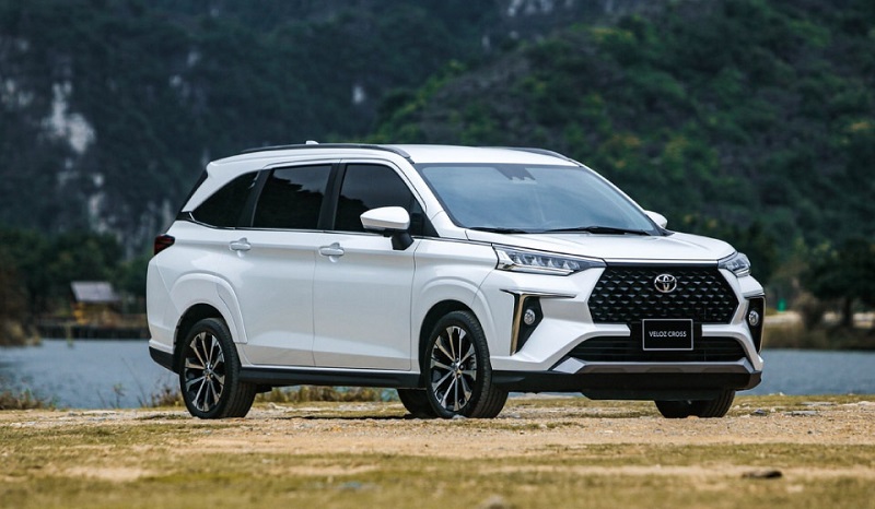 Toyota Cross 7 chỗ