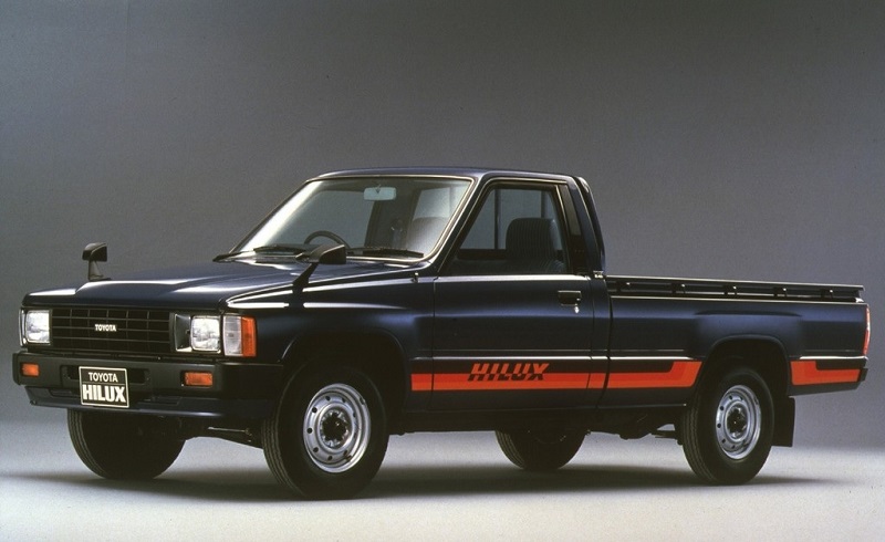 Đời xe Toyota Hilux thứ tư: 1983 - 1988