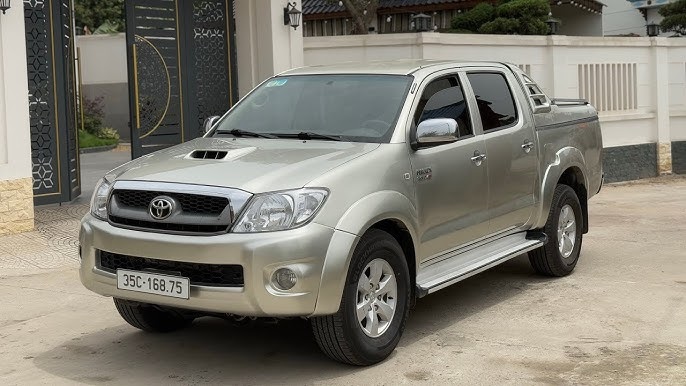 Đời xe Toyota Hilux đầu tiên: 2009 - 2015