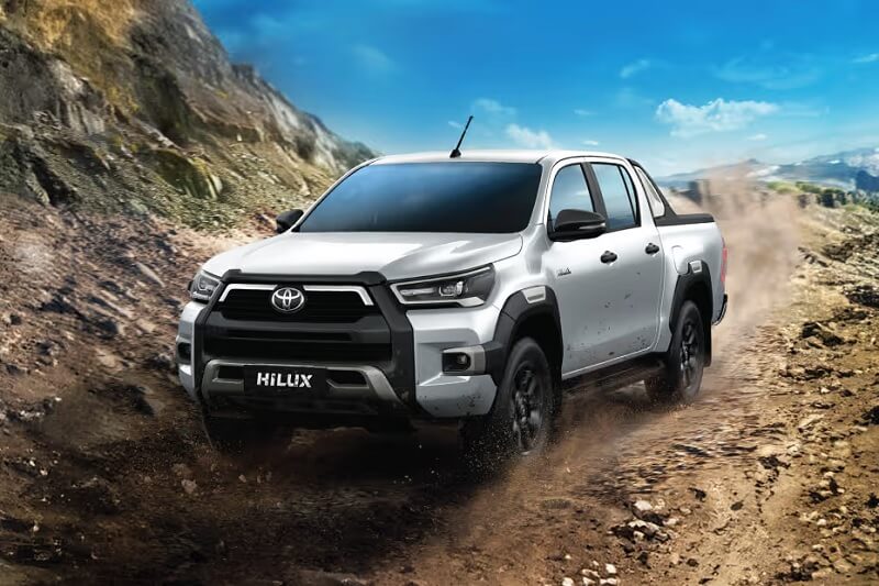 Có nên mua xe bán tải Hilux?