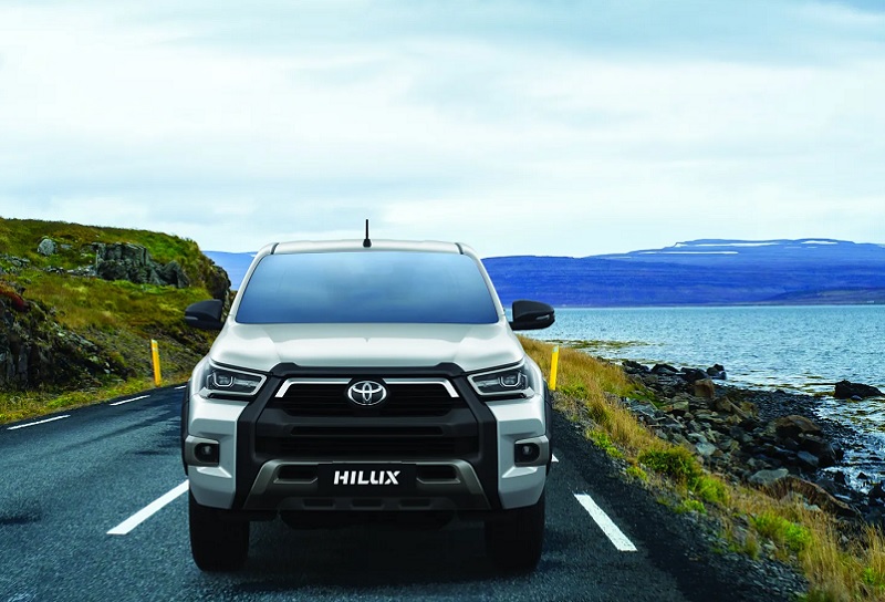 Đánh giá Toyota Hilux 2025 mới nhất