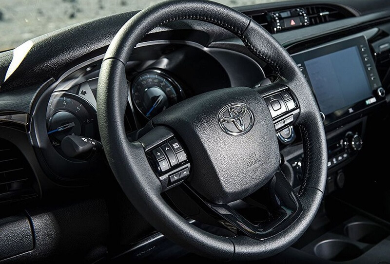Đánh giá Toyota Hilux 2025 qua nội thất