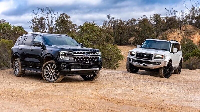 So sánh Ford Everest và Toyota Prado qua ngoại thất