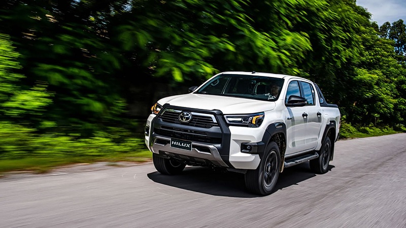 Cách xác định niên hạn sử dụng của Toyota Hilux