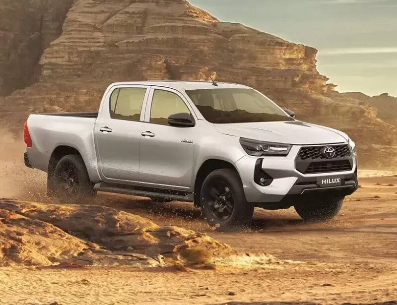 Mua Toyota Hilux chính hãng giá tốt ở đâu chất lượng?