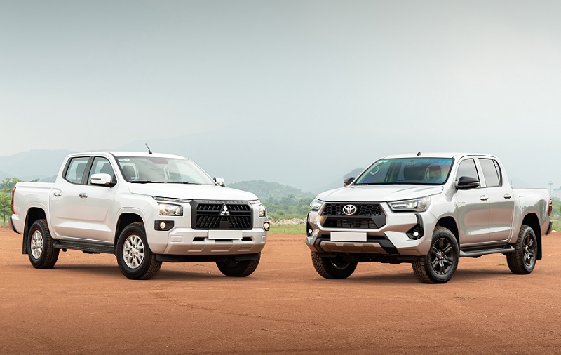 So sánh Toyota Hilux và Mitsubishi Triton