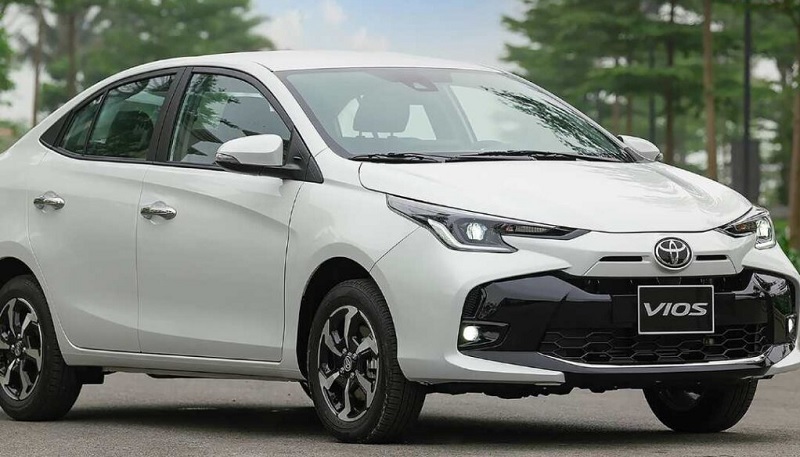 Đánh giá Toyota Vios CVT 2025 qua ngoại thất