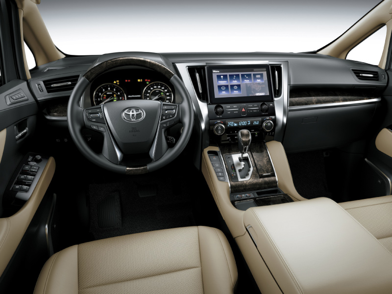 So sánh Toyota Alphard và Sienna​ qua trang bị tiện ích