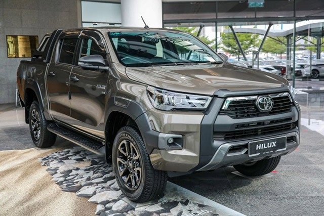 Màu sắc xe hilux hợp mệnh Thổ