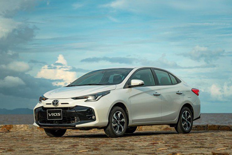Toyota Vios và Toyota Veloz Cross qua hệ thống vận hành