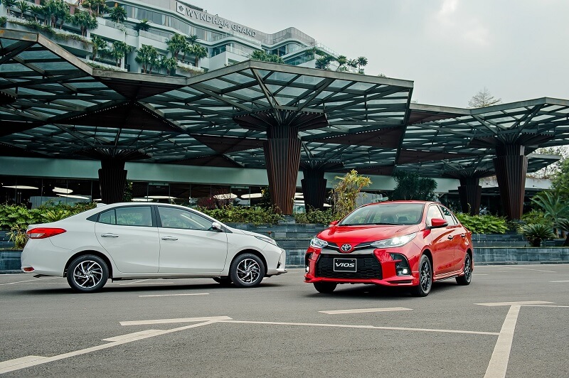 Nên mua Toyota Vios hay Toyota Wigo?