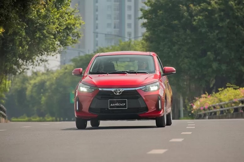 So sánh Toyota Yaris Cross và Toyota Wigo qua động cơ vận hành