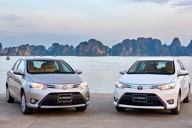 Toyota Vios và Toyota Fortuner