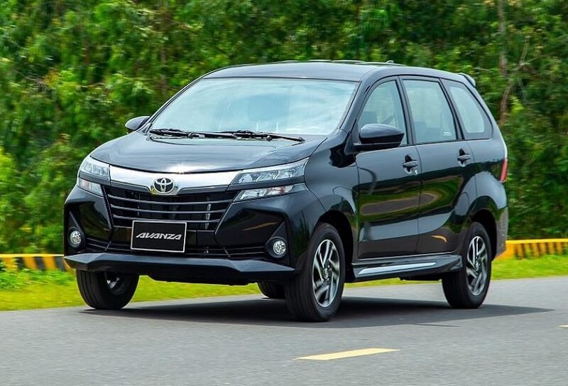 So sánh Toyota Corolla Cross và Toyota Avanza qua động cơ vận hành