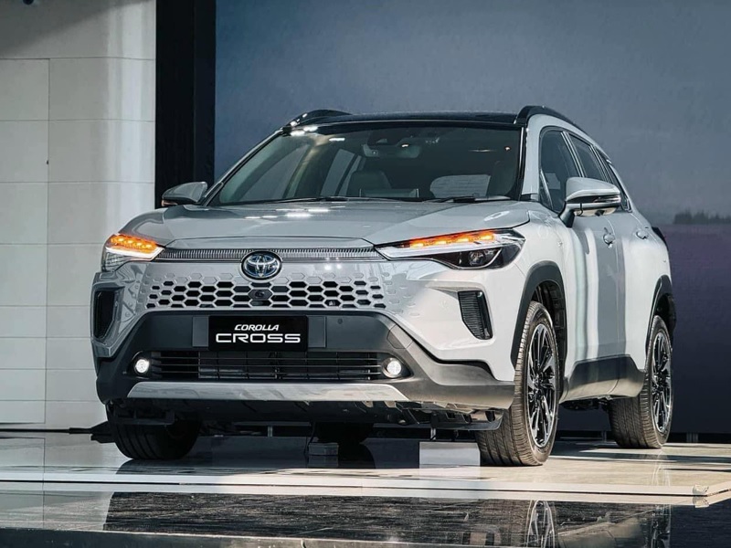 So sánh Toyota Corolla Cross và Toyota Wigo qua thiết kế và kích thước