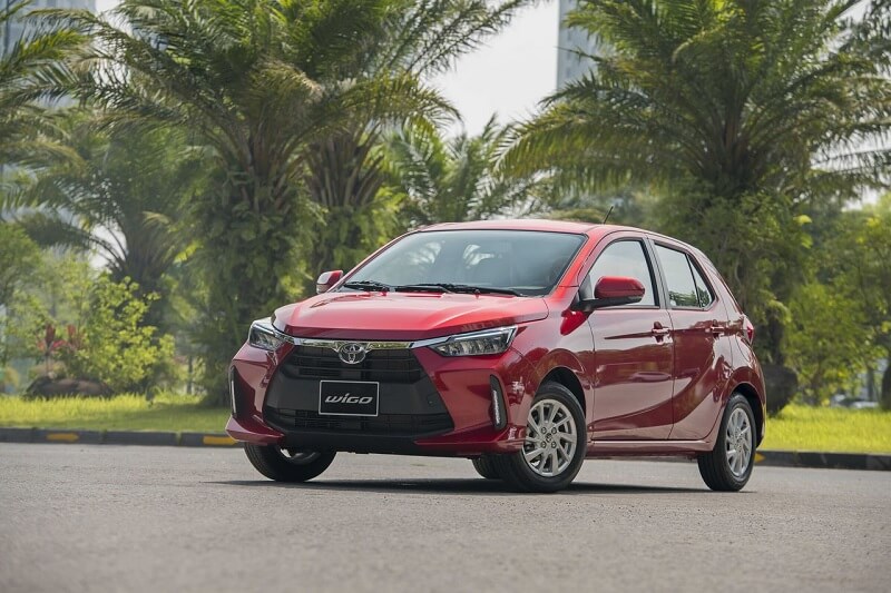 Nên chọn Toyota Corolla Cross và Toyota Wigo thời điểm hiện nay?