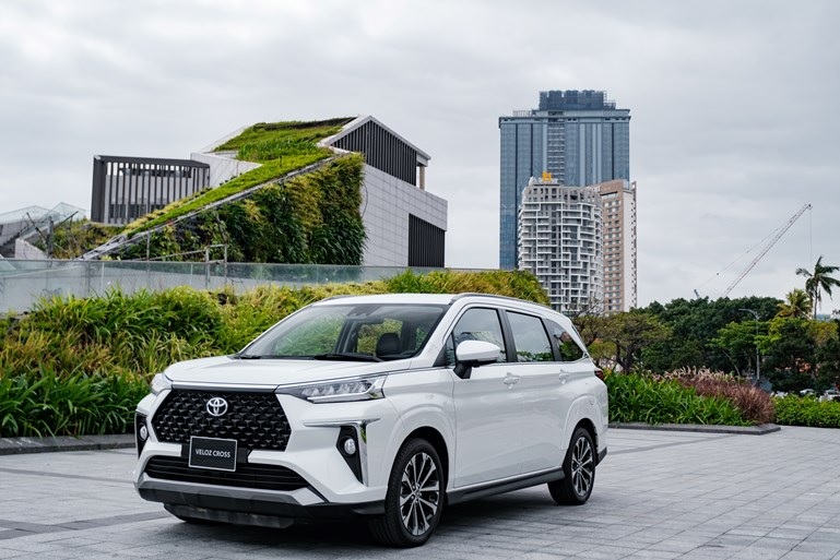 So sánh Toyota Raize và Toyota Veloz Cross qua động cơ và hiệu suất